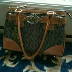NX PURSE